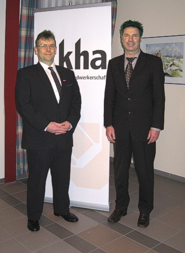 tl_files/SHK/img/presse/2015-05-06-shk-e-bilanz-thomas-maier-volker-gilliar.jpg