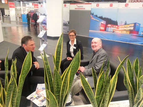 tl_files/SHK/img/presse/2016-04-05-messe-ifh-1.jpg