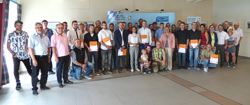 tl_files/SHK/img/presse/2016-07-15-7-gruppe.jpg