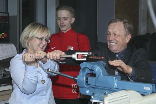 tl_files/SHK/img/presse/2018-02-05-05-fca-aev.jpg