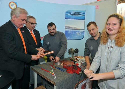 tl_files/SHK/img/presse/2018-02-24-02-fitforjob41.jpg